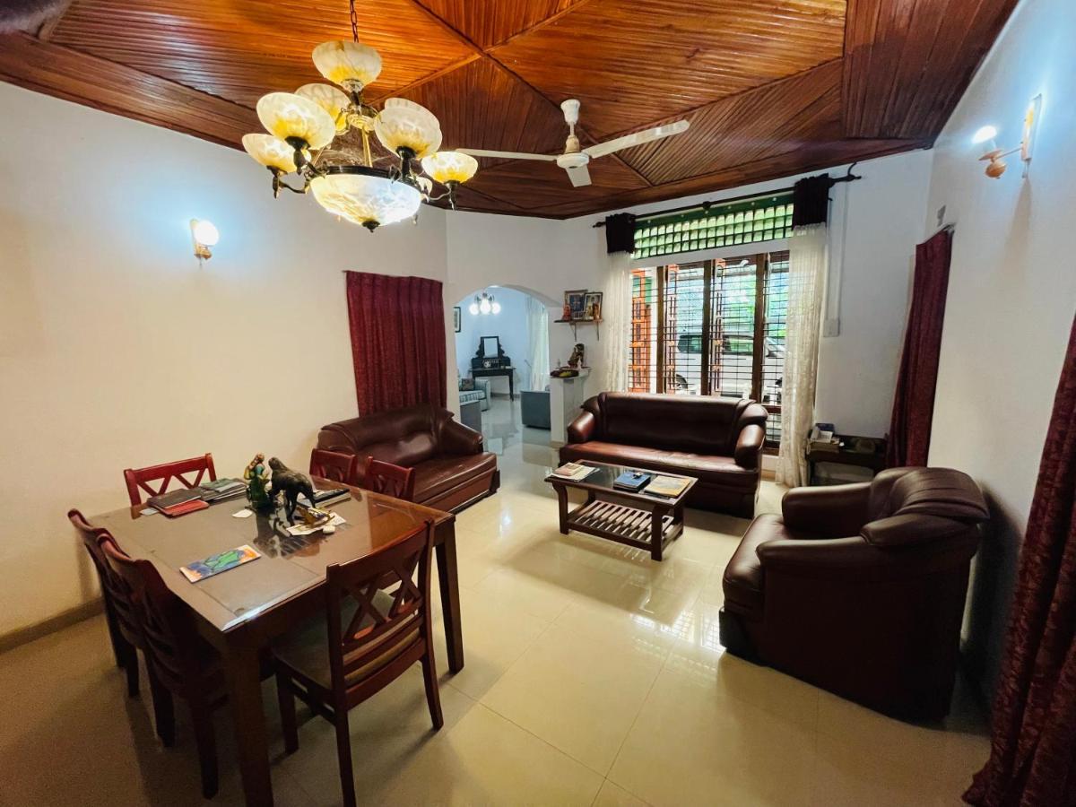 Mangala Lodge Kurunegala Ngoại thất bức ảnh